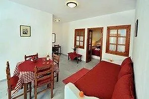 Hotel Phaos Santorini 5*