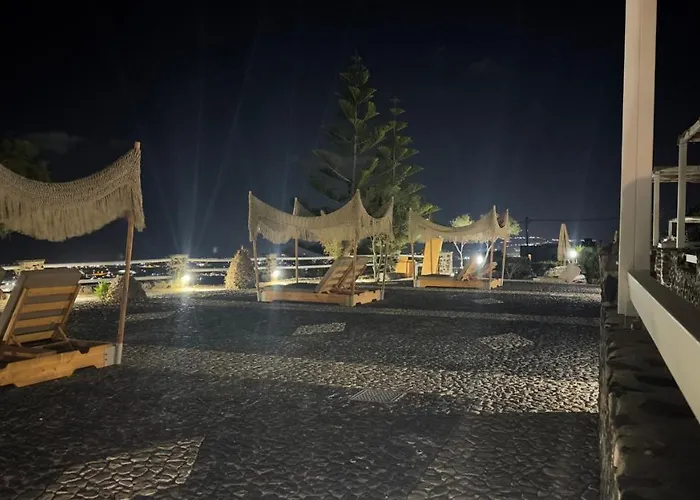 Hotel Phaos Santorini 5*