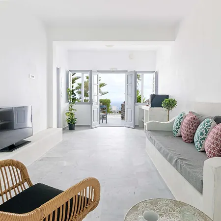 Phaos Santorini Otel