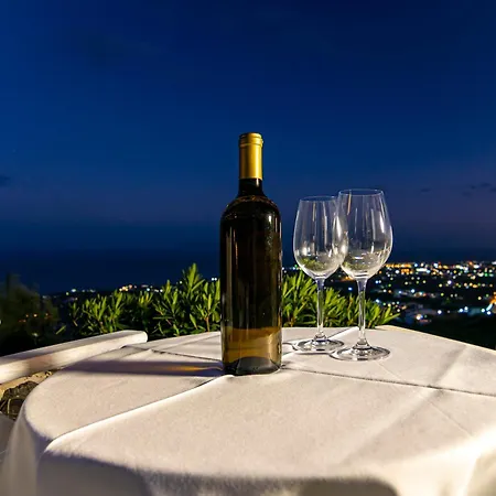 Phaos Santorini Otel 5*