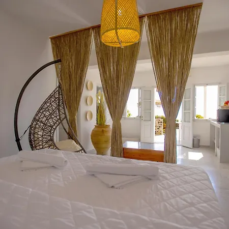 Phaos Santorini Otel