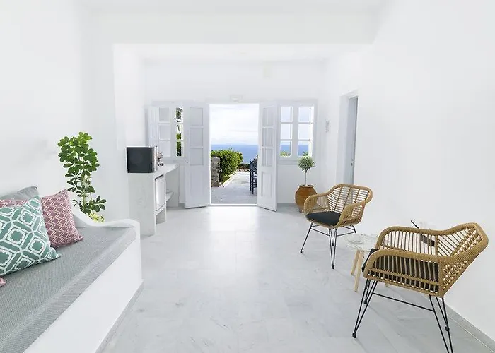 Phaos Santorini Hotel 5*