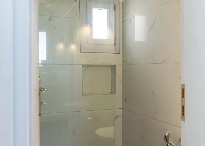 Hotel Phaos Santorini 5*