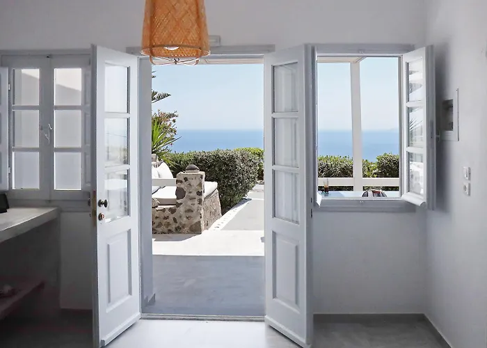 Phaos Santorini Hotel 5*