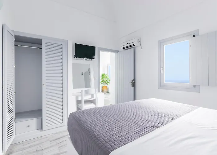 Phaos Santorini 5*