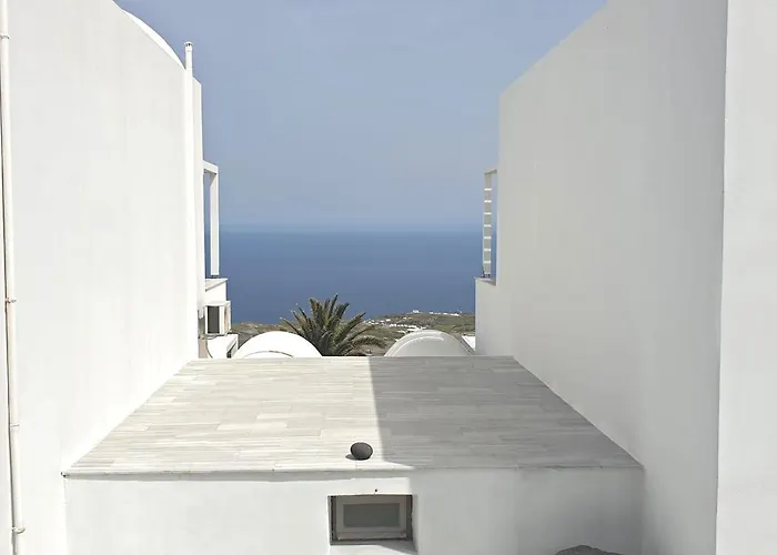 Phaos Santorini فندق
