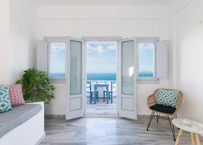 Phaos Santorini إيميروفيغلي