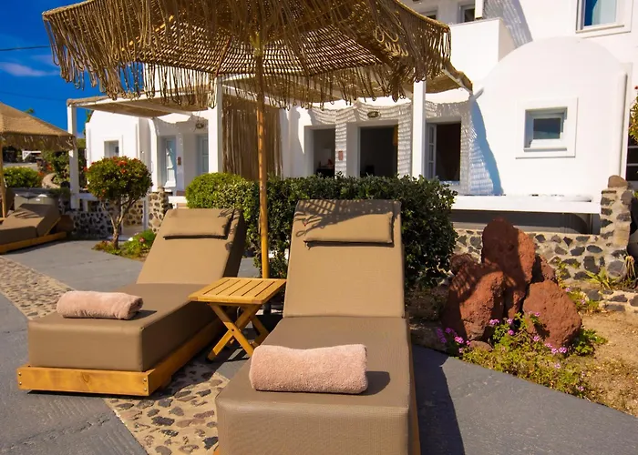 Phaos Santorini إيميروفيغلي