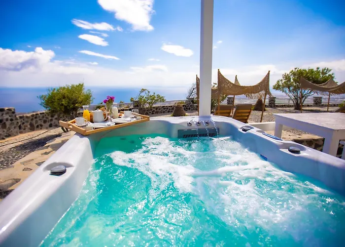 Phaos Santorini فندق